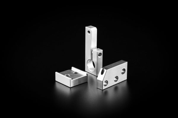 CNC Milling products - simple aluminium holders
